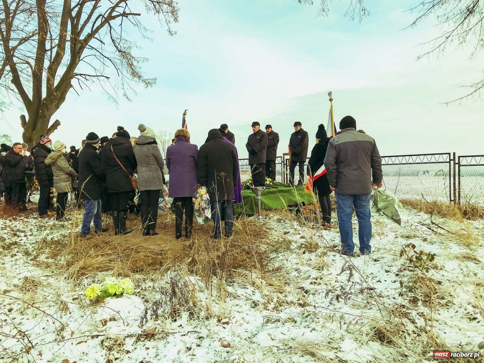 Zdjęcie w galerii na portalu naszraciborz.pl: Na Jeruzalem pożegnano olimpijczyka śp. Michała Rokickiego [FOTO i WIDEO] wiadomości z regionu