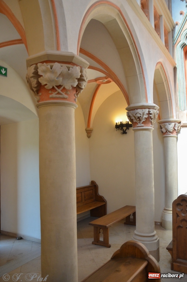 Zdjęcie w galerii na portalu naszraciborz.pl: Wspomnienie liturgiczne św. Tomasza Becketa, patrona raciborskiej kaplicy zamkowej wiadomości z regionu