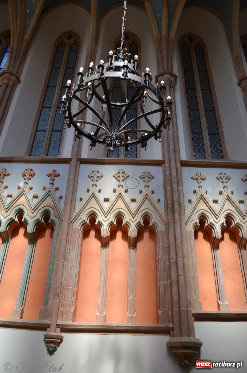 Zdjęcie w galerii na portalu naszraciborz.pl: Wspomnienie liturgiczne św. Tomasza Becketa, patrona raciborskiej kaplicy zamkowej wiadomości z regionu