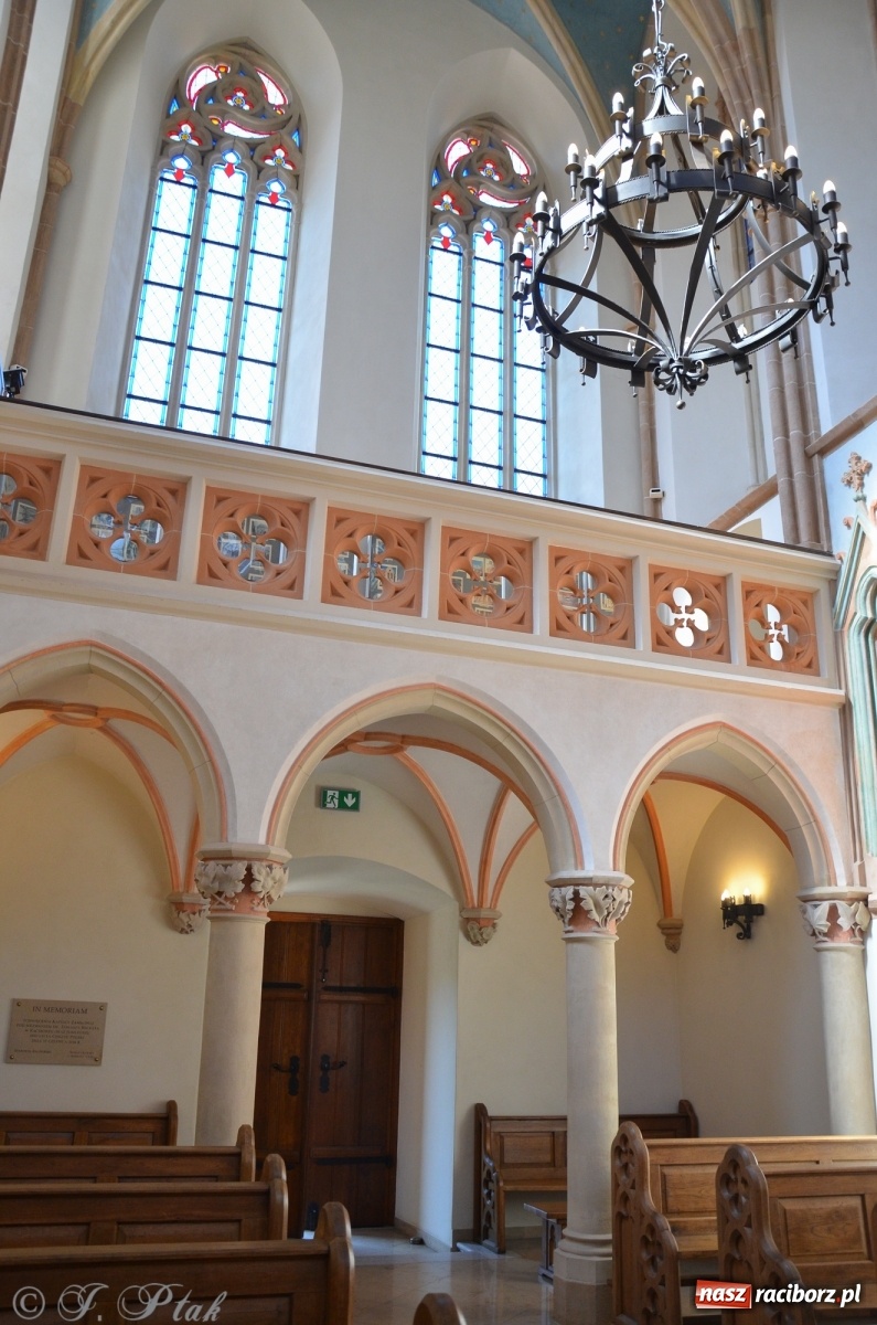 Zdjęcie w galerii na portalu naszraciborz.pl: Wspomnienie liturgiczne św. Tomasza Becketa, patrona raciborskiej kaplicy zamkowej wiadomości z regionu