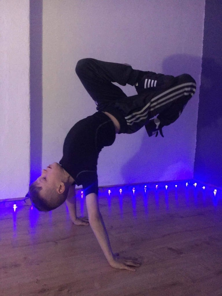 Zdjęcie w galerii na portalu naszraciborz.pl: Alan Akro Miczajka wygrał BATTLE of EST 2021 wiadomości z regionu