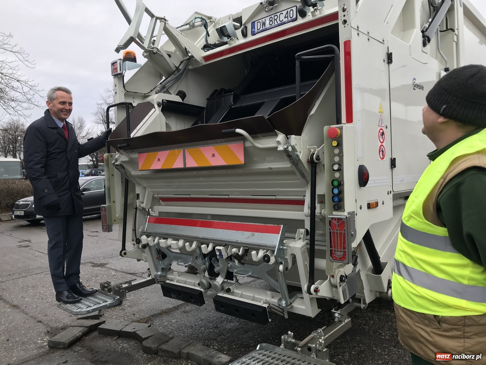 Zdjęcie w galerii na portalu naszraciborz.pl: Pojazd warty milion złotych stanął w bazie PK na Płoni [FOTO i WIDEO] wiadomości z regionu
