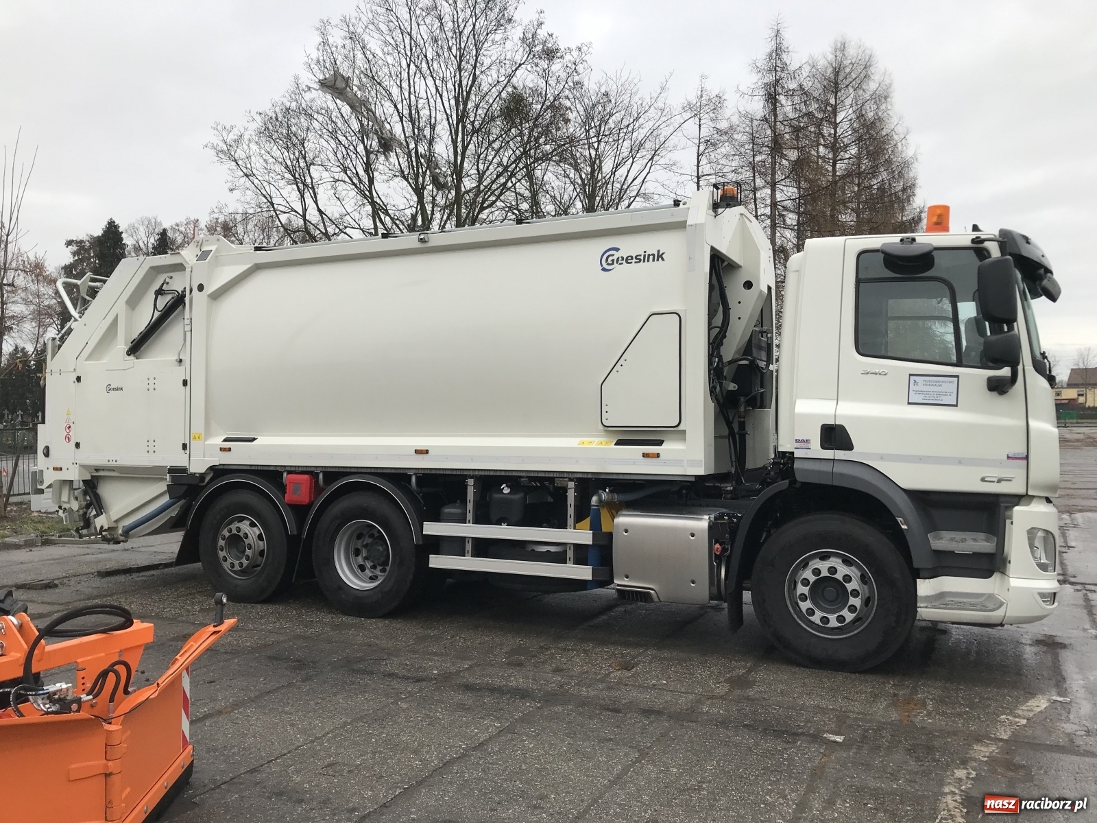 Zdjęcie w galerii na portalu naszraciborz.pl: Pojazd warty milion złotych stanął w bazie PK na Płoni [FOTO i WIDEO] wiadomości z regionu