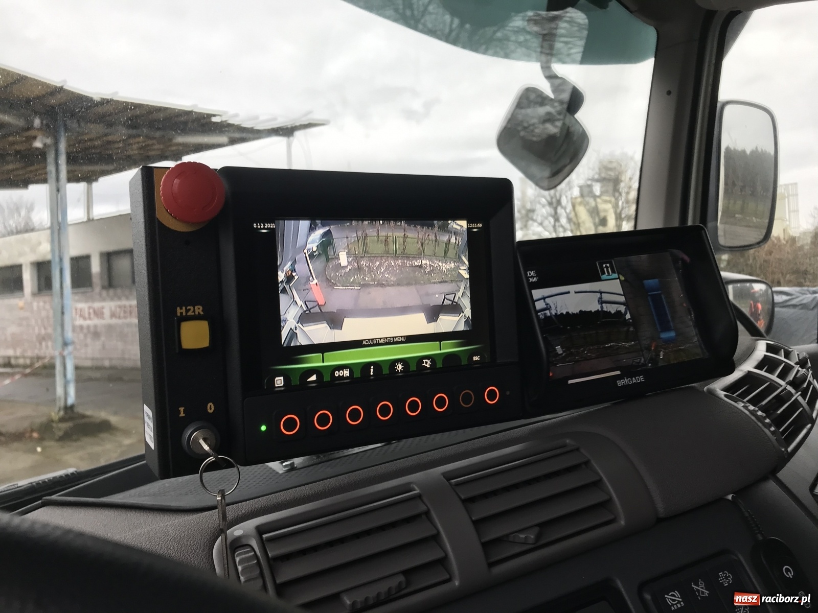 Zdjęcie w galerii na portalu naszraciborz.pl: Pojazd warty milion złotych stanął w bazie PK na Płoni [FOTO i WIDEO] wiadomości z regionu