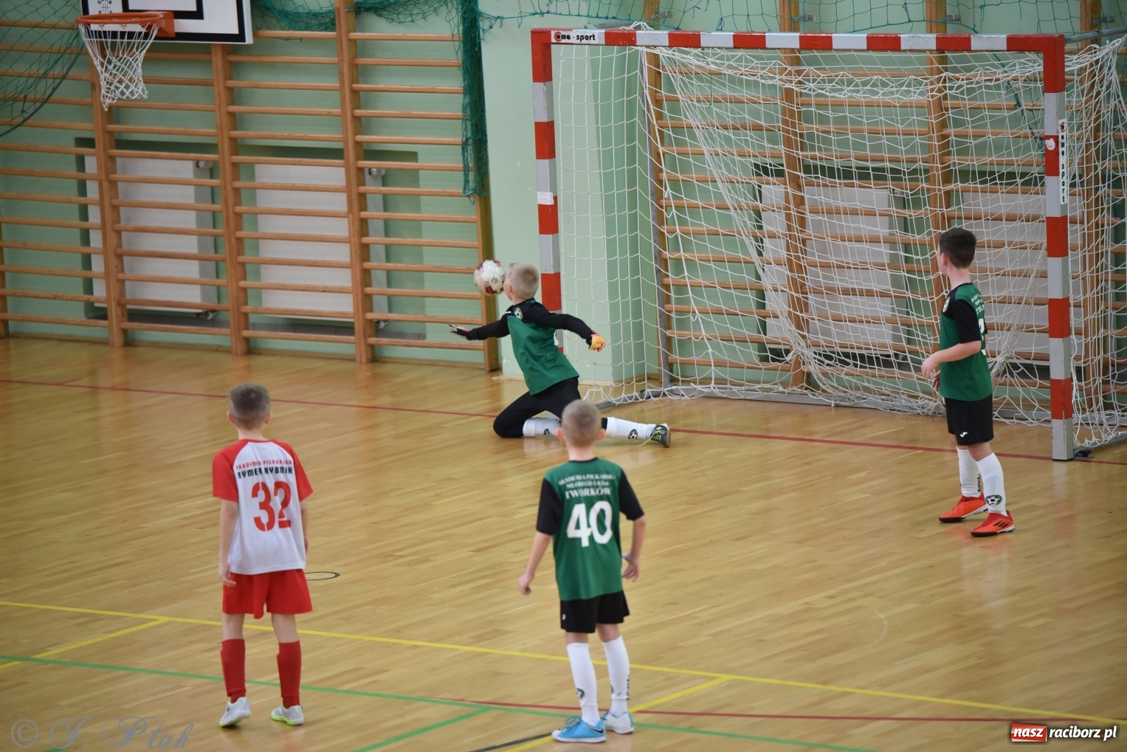 Zdjęcie w galerii na portalu naszraciborz.pl: Młodzi piłkarze z regionu powitali rok na sportowo [FOTO i WIDEO] wiadomości z regionu