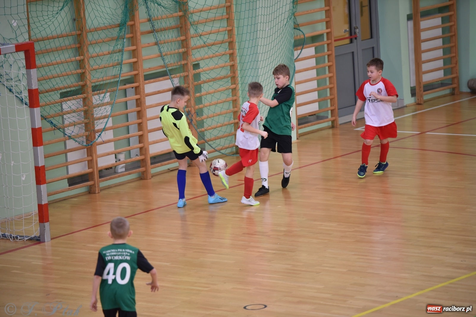 Zdjęcie w galerii na portalu naszraciborz.pl: Młodzi piłkarze z regionu powitali rok na sportowo [FOTO i WIDEO] wiadomości z regionu