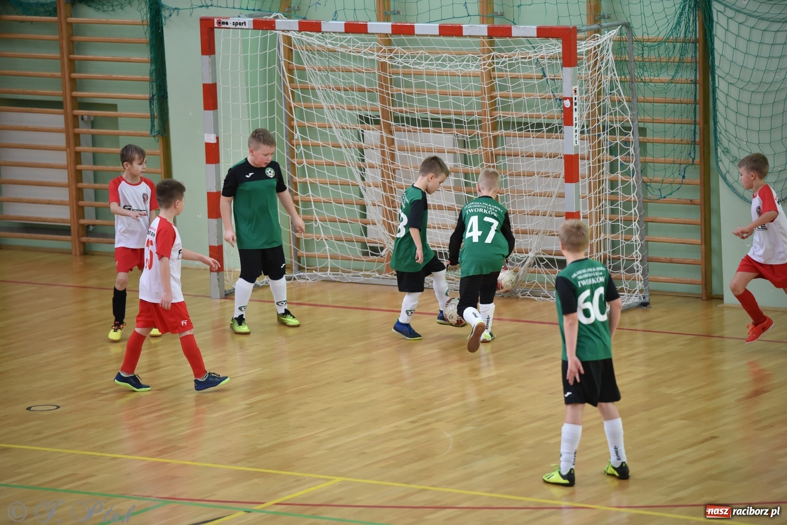 Zdjęcie w galerii na portalu naszraciborz.pl: Młodzi piłkarze z regionu powitali rok na sportowo [FOTO i WIDEO] wiadomości z regionu