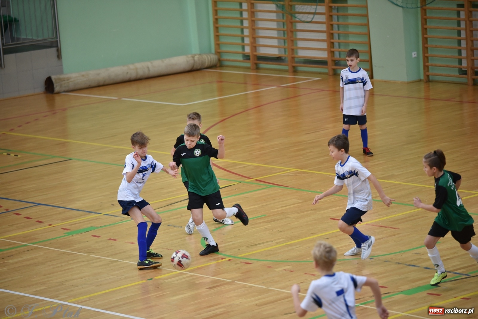 Zdjęcie w galerii na portalu naszraciborz.pl: Młodzi piłkarze z regionu powitali rok na sportowo [FOTO i WIDEO] wiadomości z regionu