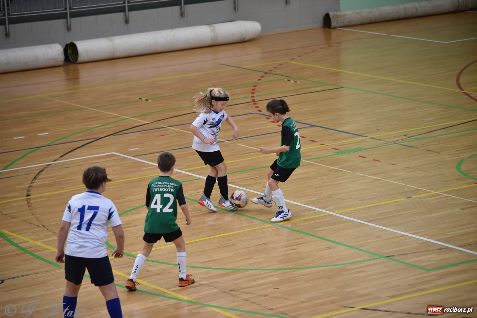 Zdjęcie w galerii na portalu naszraciborz.pl: Młodzi piłkarze z regionu powitali rok na sportowo [FOTO i WIDEO] wiadomości z regionu