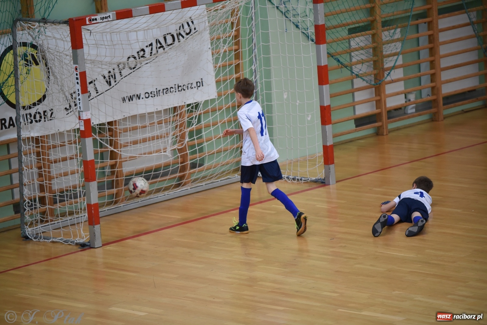 Zdjęcie w galerii na portalu naszraciborz.pl: Młodzi piłkarze z regionu powitali rok na sportowo [FOTO i WIDEO] wiadomości z regionu