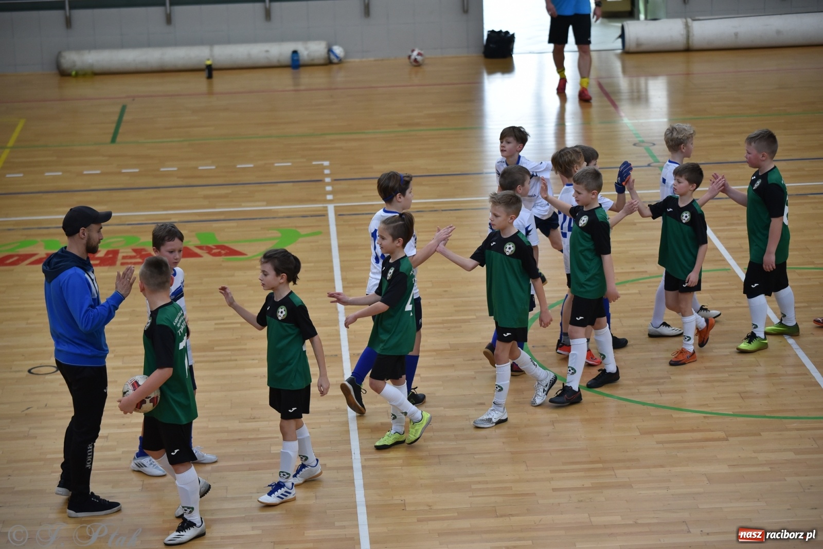 Zdjęcie w galerii na portalu naszraciborz.pl: Młodzi piłkarze z regionu powitali rok na sportowo [FOTO i WIDEO] wiadomości z regionu