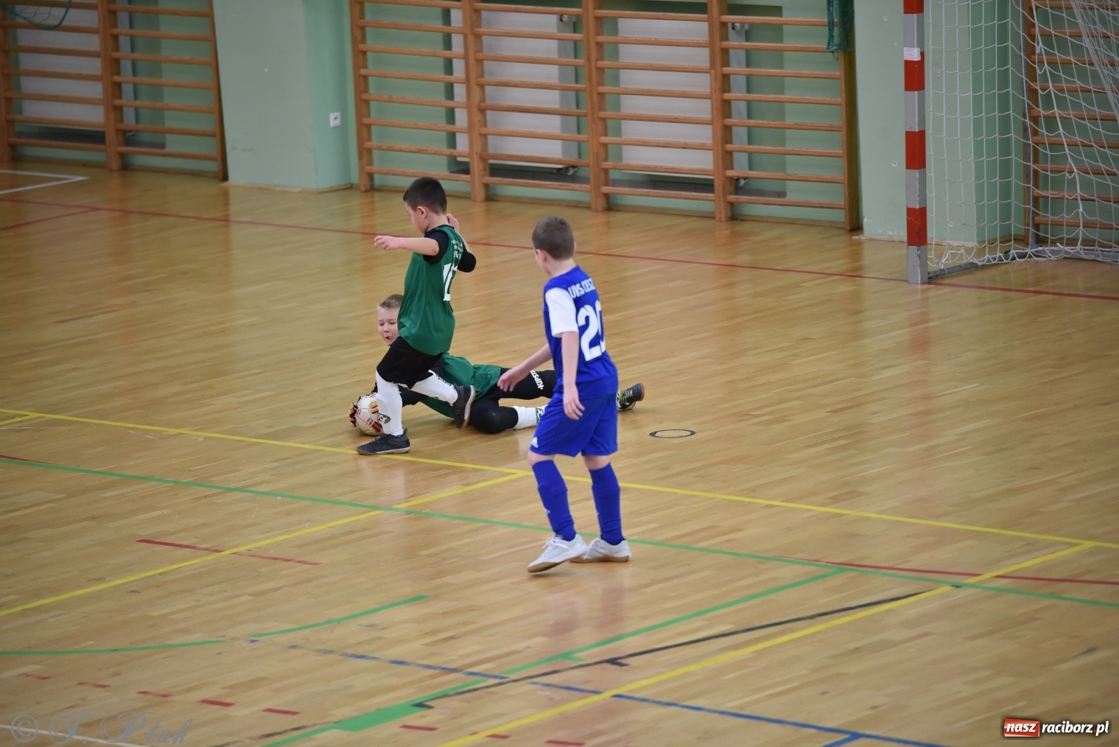 Zdjęcie w galerii na portalu naszraciborz.pl: Młodzi piłkarze z regionu powitali rok na sportowo [FOTO i WIDEO] wiadomości z regionu