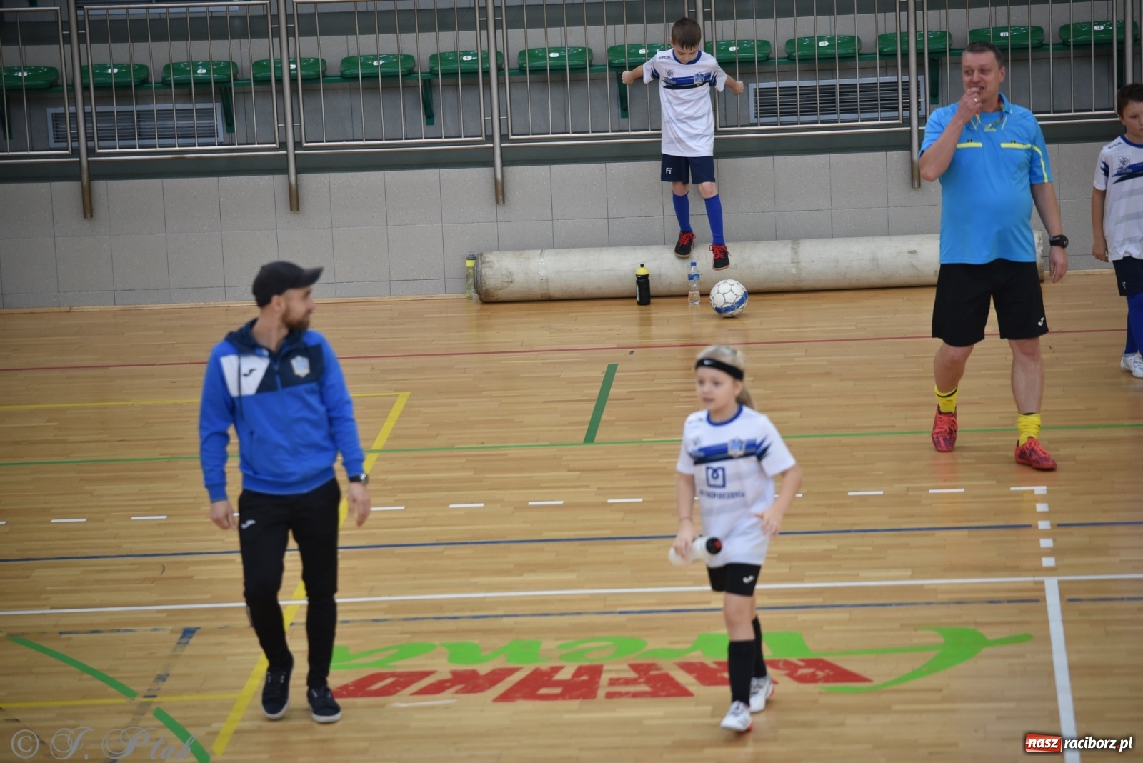 Zdjęcie w galerii na portalu naszraciborz.pl: Młodzi piłkarze z regionu powitali rok na sportowo [FOTO i WIDEO] wiadomości z regionu