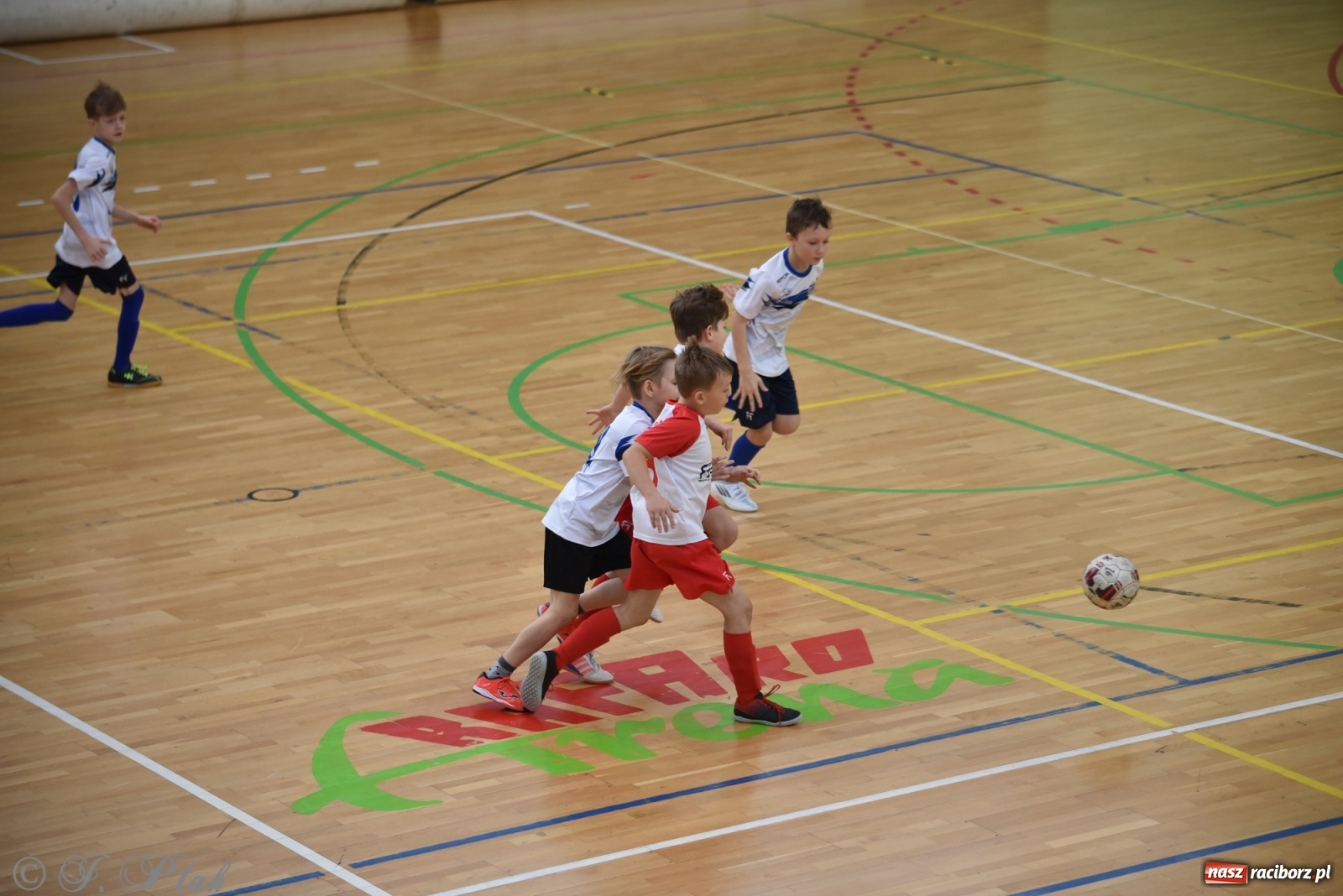 Zdjęcie w galerii na portalu naszraciborz.pl: Młodzi piłkarze z regionu powitali rok na sportowo [FOTO i WIDEO] wiadomości z regionu