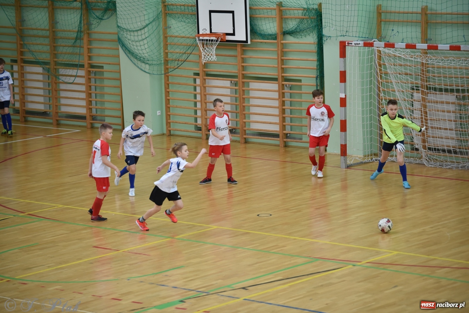 Zdjęcie w galerii na portalu naszraciborz.pl: Młodzi piłkarze z regionu powitali rok na sportowo [FOTO i WIDEO] wiadomości z regionu