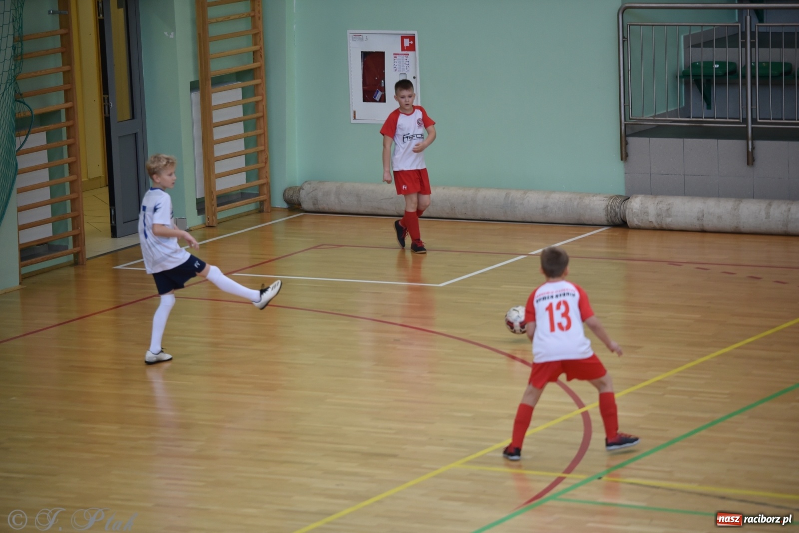 Zdjęcie w galerii na portalu naszraciborz.pl: Młodzi piłkarze z regionu powitali rok na sportowo [FOTO i WIDEO] wiadomości z regionu