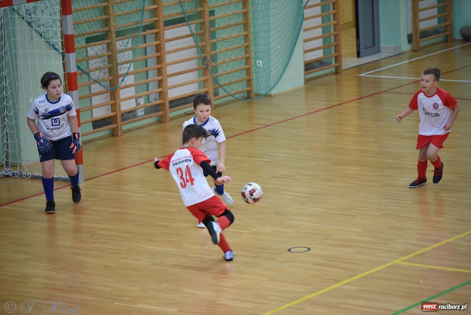 Zdjęcie w galerii na portalu naszraciborz.pl: Młodzi piłkarze z regionu powitali rok na sportowo [FOTO i WIDEO] wiadomości z regionu