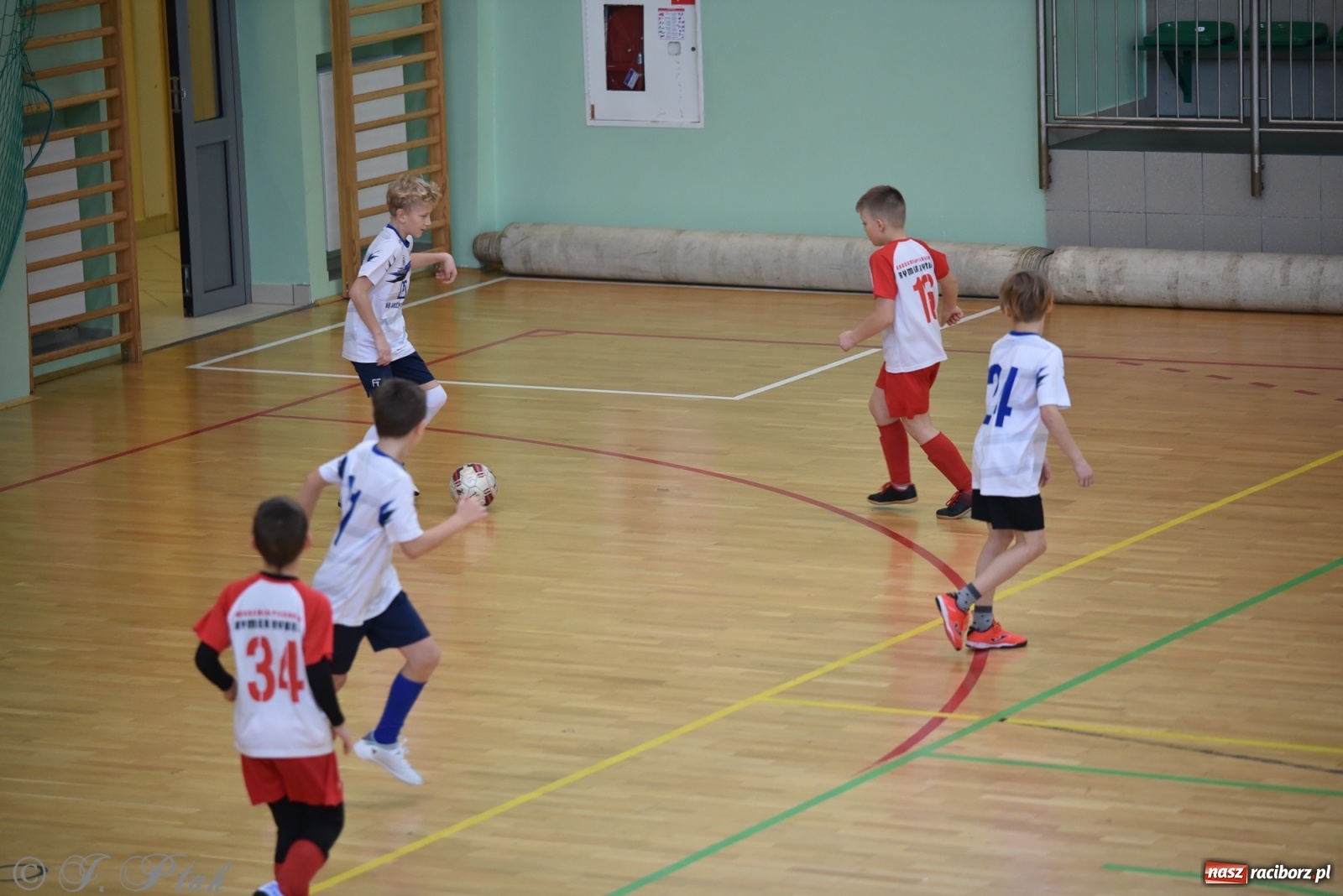 Zdjęcie w galerii na portalu naszraciborz.pl: Młodzi piłkarze z regionu powitali rok na sportowo [FOTO i WIDEO] wiadomości z regionu