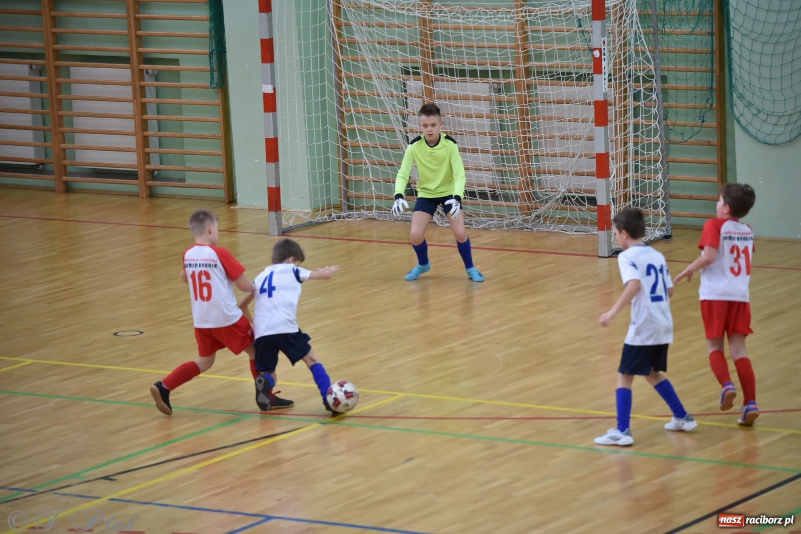 Zdjęcie w galerii na portalu naszraciborz.pl: Młodzi piłkarze z regionu powitali rok na sportowo [FOTO i WIDEO] wiadomości z regionu