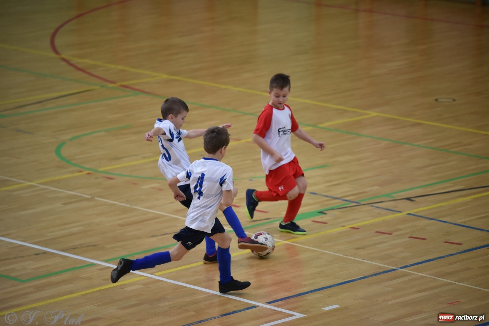 Zdjęcie w galerii na portalu naszraciborz.pl: Młodzi piłkarze z regionu powitali rok na sportowo [FOTO i WIDEO] wiadomości z regionu