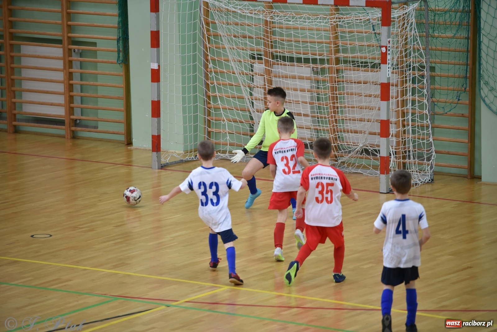 Zdjęcie w galerii na portalu naszraciborz.pl: Młodzi piłkarze z regionu powitali rok na sportowo [FOTO i WIDEO] wiadomości z regionu