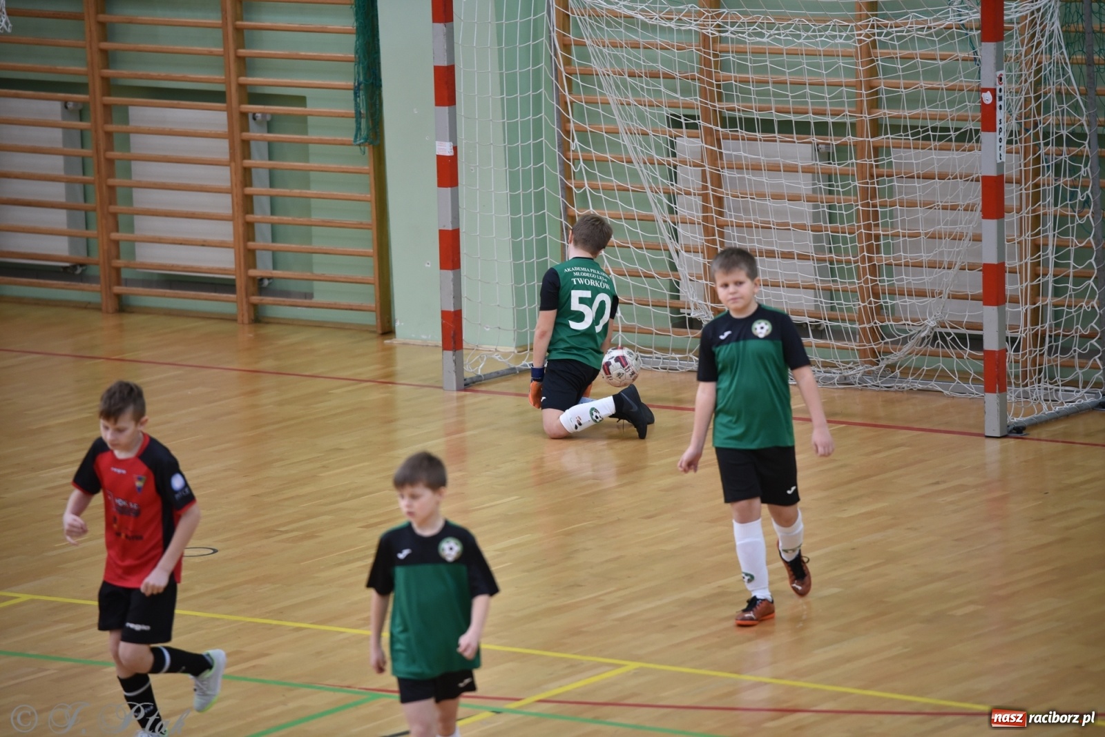 Zdjęcie w galerii na portalu naszraciborz.pl: Młodzi piłkarze z regionu powitali rok na sportowo [FOTO i WIDEO] wiadomości z regionu