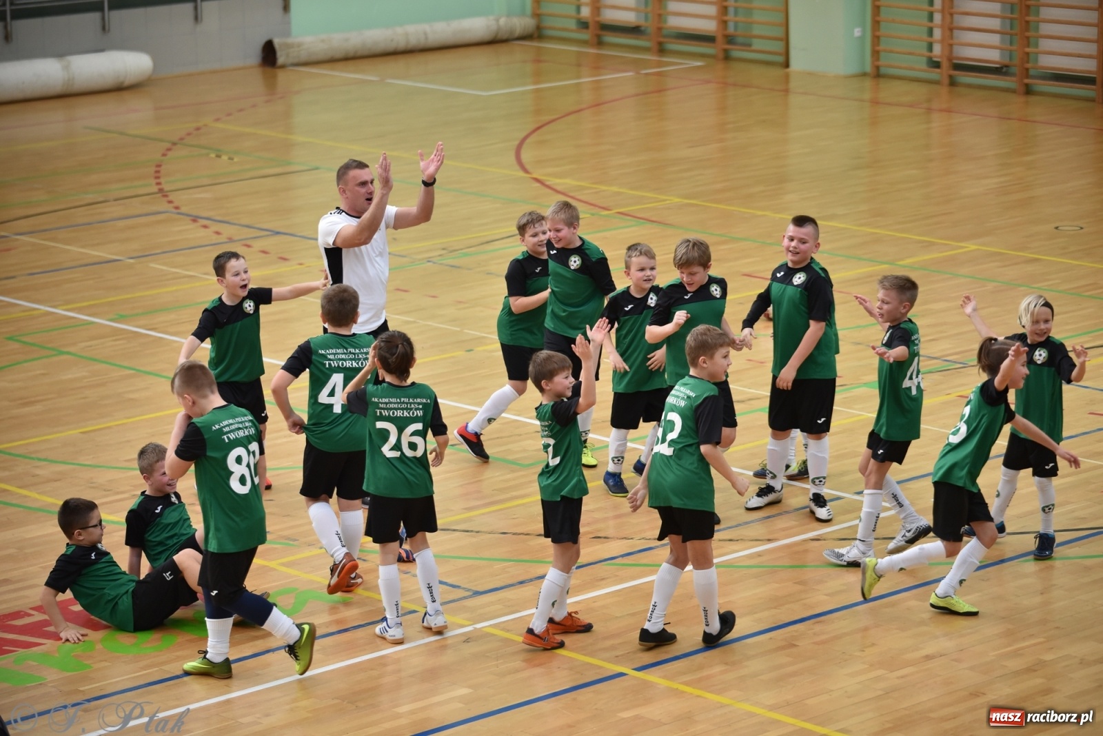 Zdjęcie w galerii na portalu naszraciborz.pl: Młodzi piłkarze z regionu powitali rok na sportowo [FOTO i WIDEO] wiadomości z regionu