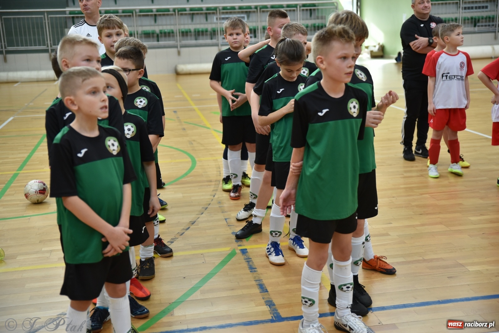 Zdjęcie w galerii na portalu naszraciborz.pl: Młodzi piłkarze z regionu powitali rok na sportowo [FOTO i WIDEO] wiadomości z regionu