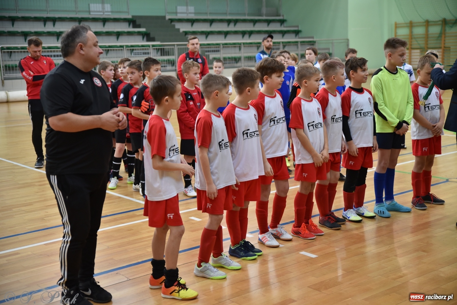 Zdjęcie w galerii na portalu naszraciborz.pl: Młodzi piłkarze z regionu powitali rok na sportowo [FOTO i WIDEO] wiadomości z regionu