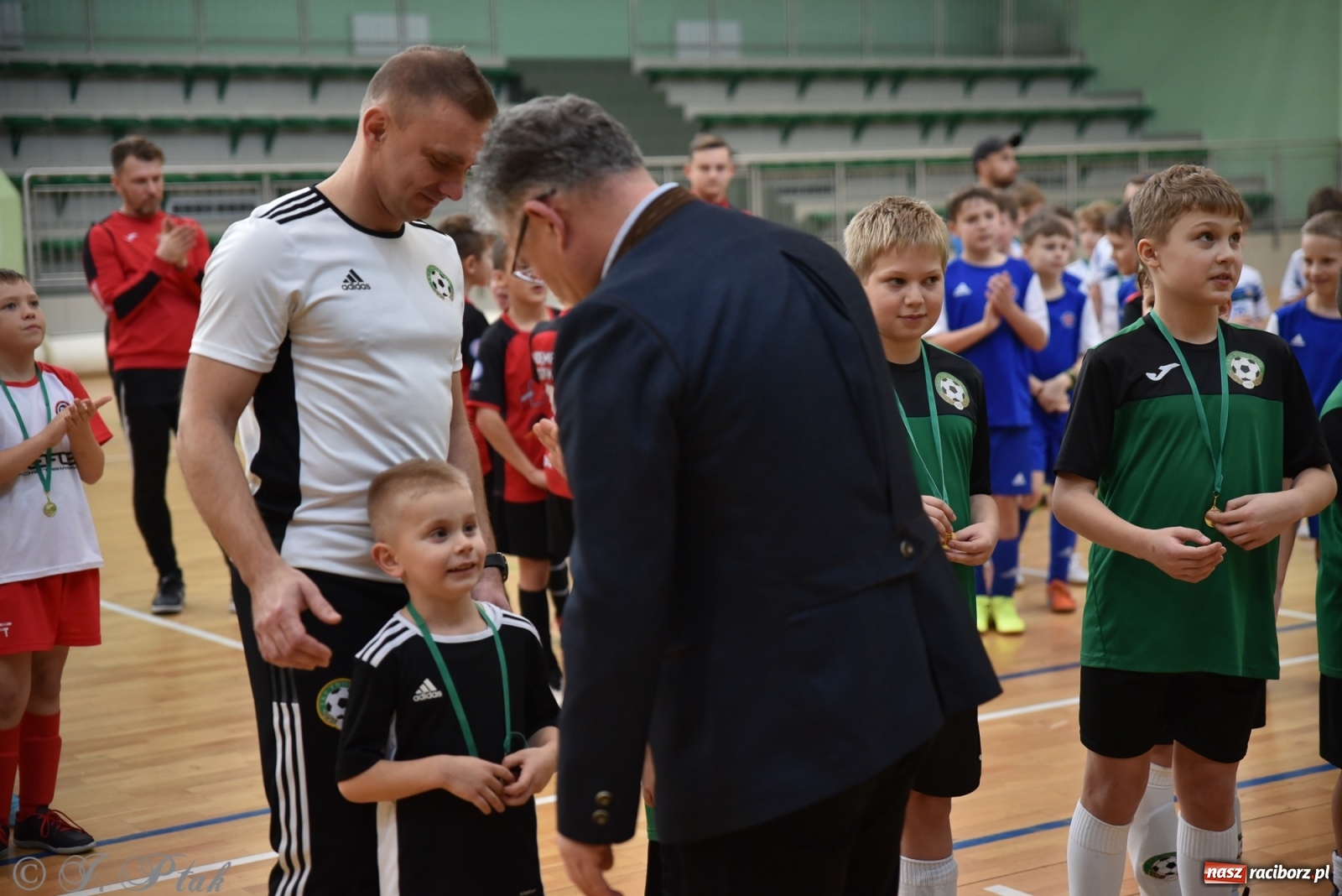 Zdjęcie w galerii na portalu naszraciborz.pl: Młodzi piłkarze z regionu powitali rok na sportowo [FOTO i WIDEO] wiadomości z regionu