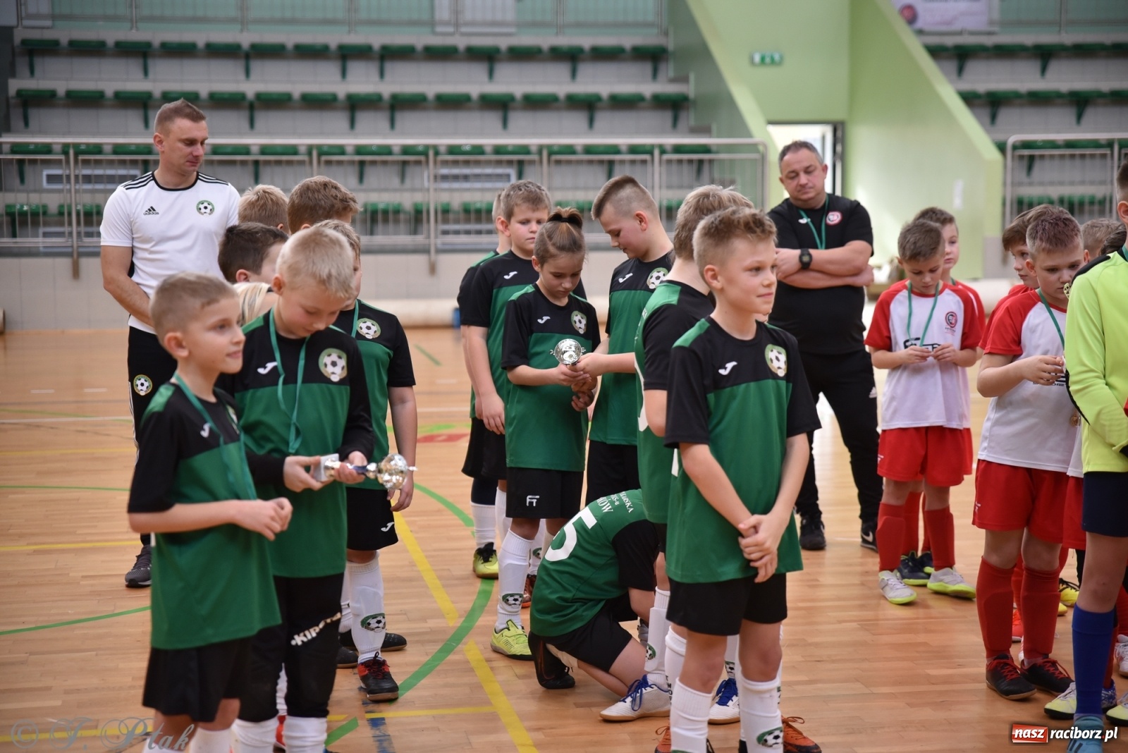 Zdjęcie w galerii na portalu naszraciborz.pl: Młodzi piłkarze z regionu powitali rok na sportowo [FOTO i WIDEO] wiadomości z regionu