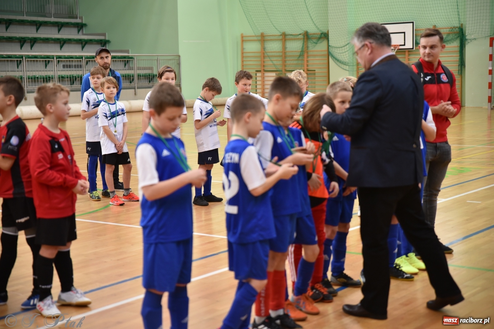 Zdjęcie w galerii na portalu naszraciborz.pl: Młodzi piłkarze z regionu powitali rok na sportowo [FOTO i WIDEO] wiadomości z regionu