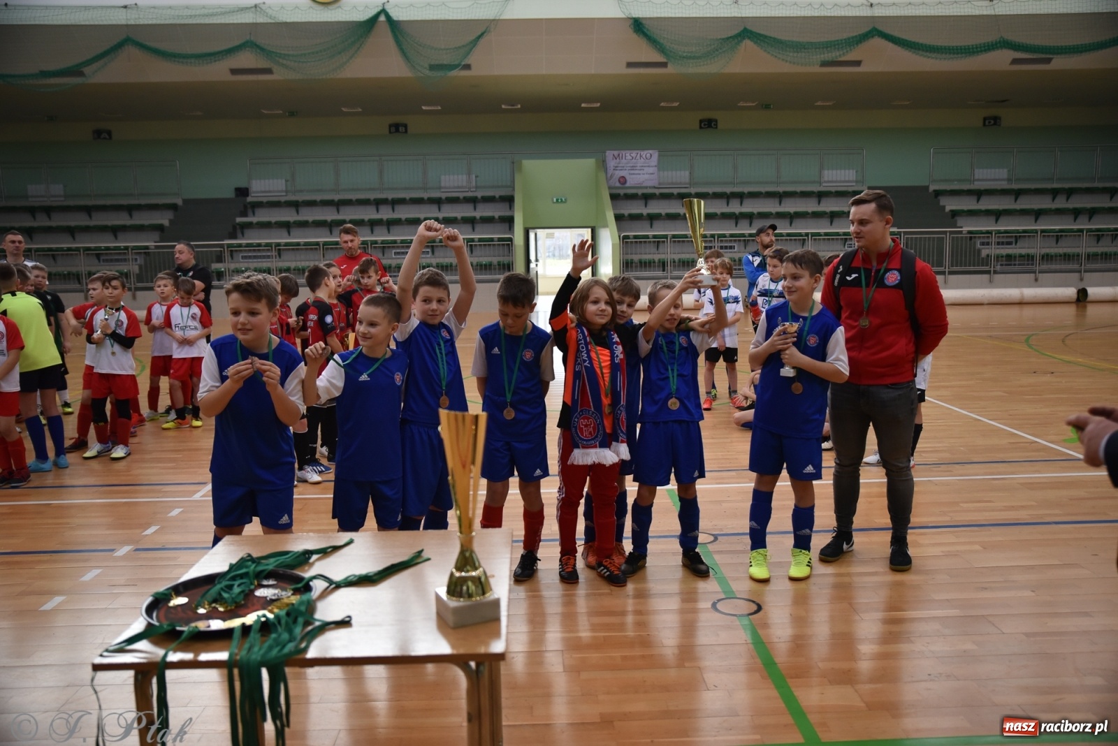 Zdjęcie w galerii na portalu naszraciborz.pl: Młodzi piłkarze z regionu powitali rok na sportowo [FOTO i WIDEO] wiadomości z regionu