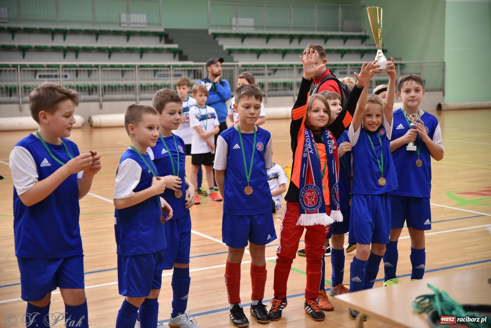 Zdjęcie w galerii na portalu naszraciborz.pl: Młodzi piłkarze z regionu powitali rok na sportowo [FOTO i WIDEO] wiadomości z regionu