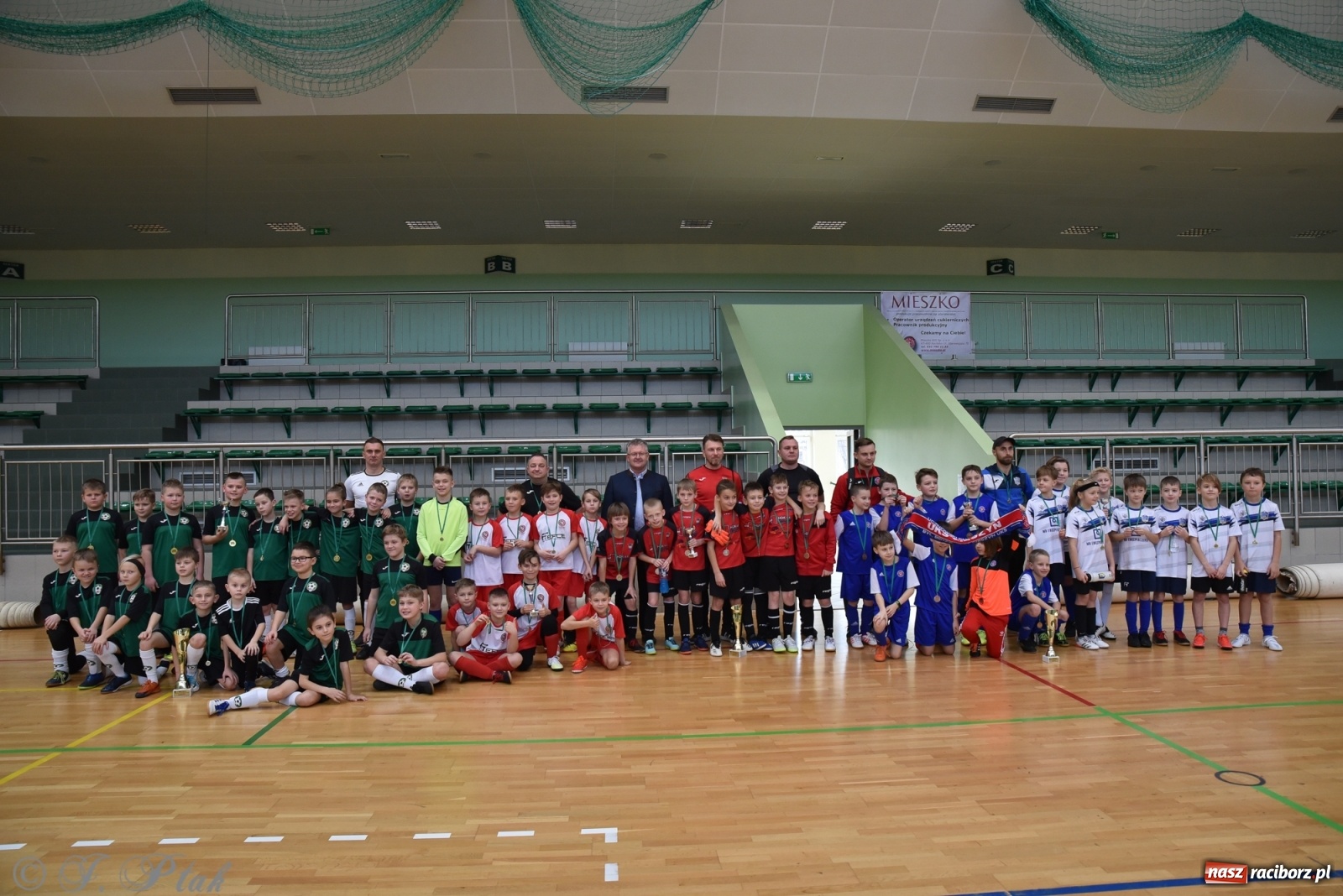 Zdjęcie w galerii na portalu naszraciborz.pl: Młodzi piłkarze z regionu powitali rok na sportowo [FOTO i WIDEO] wiadomości z regionu