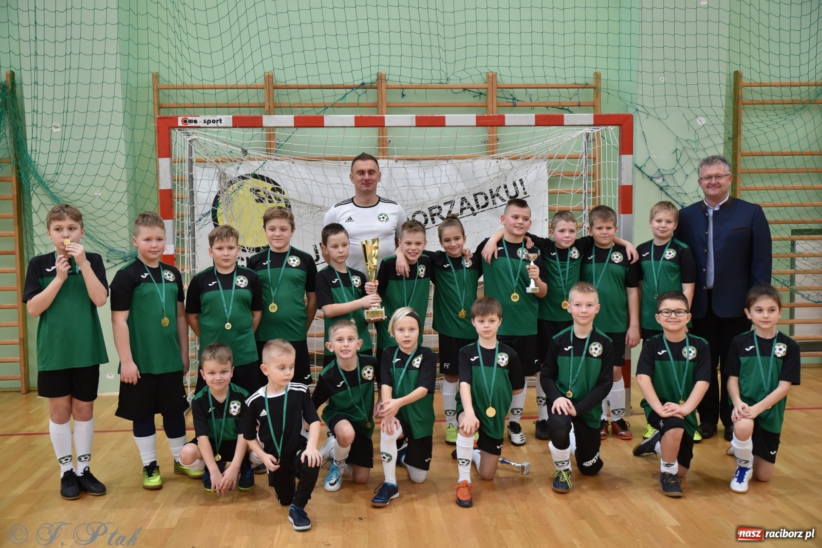 Zdjęcie w galerii na portalu naszraciborz.pl: Młodzi piłkarze z regionu powitali rok na sportowo [FOTO i WIDEO] wiadomości z regionu