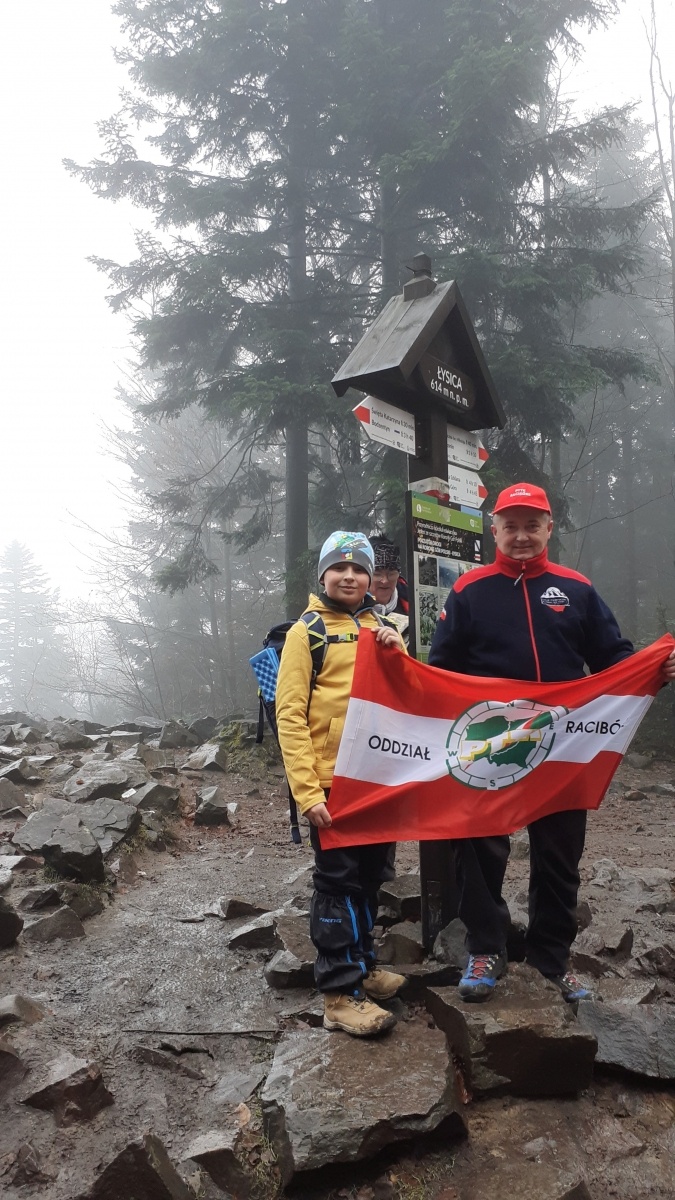 Zdjęcie w galerii na portalu naszraciborz.pl: Wędrowcy z PTTK Racibórz już po pierwszej górskiej wyprawie wiadomości z regionu
