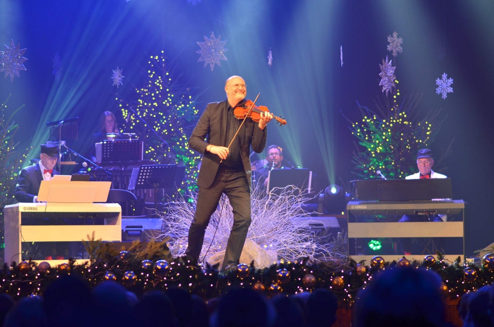 Zdjęcie w galerii na portalu naszraciborz.pl: Muzyka magicznej nocy. Tak w RCK-u witano nowy rok wiadomości z regionu
