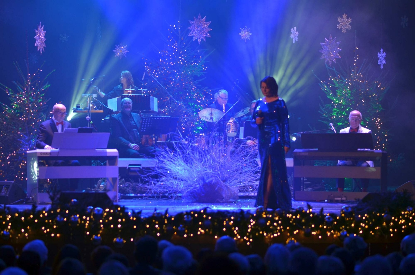 Zdjęcie w galerii na portalu naszraciborz.pl: Muzyka magicznej nocy. Tak w RCK-u witano nowy rok wiadomości z regionu