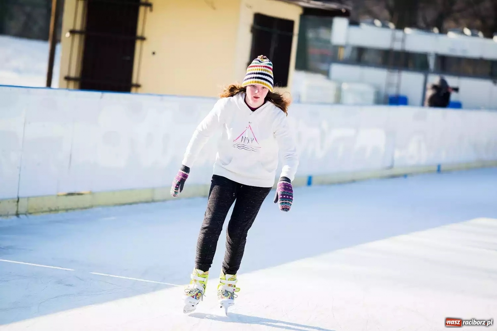 Zdjęcie w galerii na portalu naszraciborz.pl: Padła propozycja, by uruchomić na powrót lodowisko Piastor na Ostrogu wiadomości z regionu