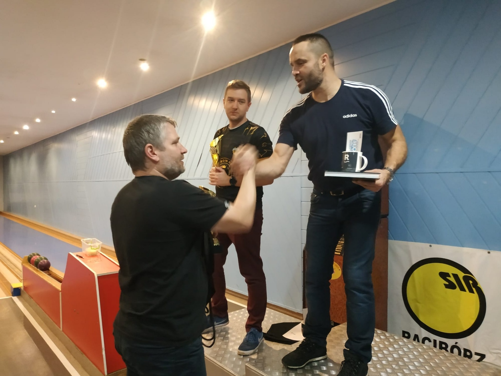 Zdjęcie w galerii na portalu naszraciborz.pl: Noworoczny turniej darta na start cyklu Grand Prix [FOTO] wiadomości z regionu