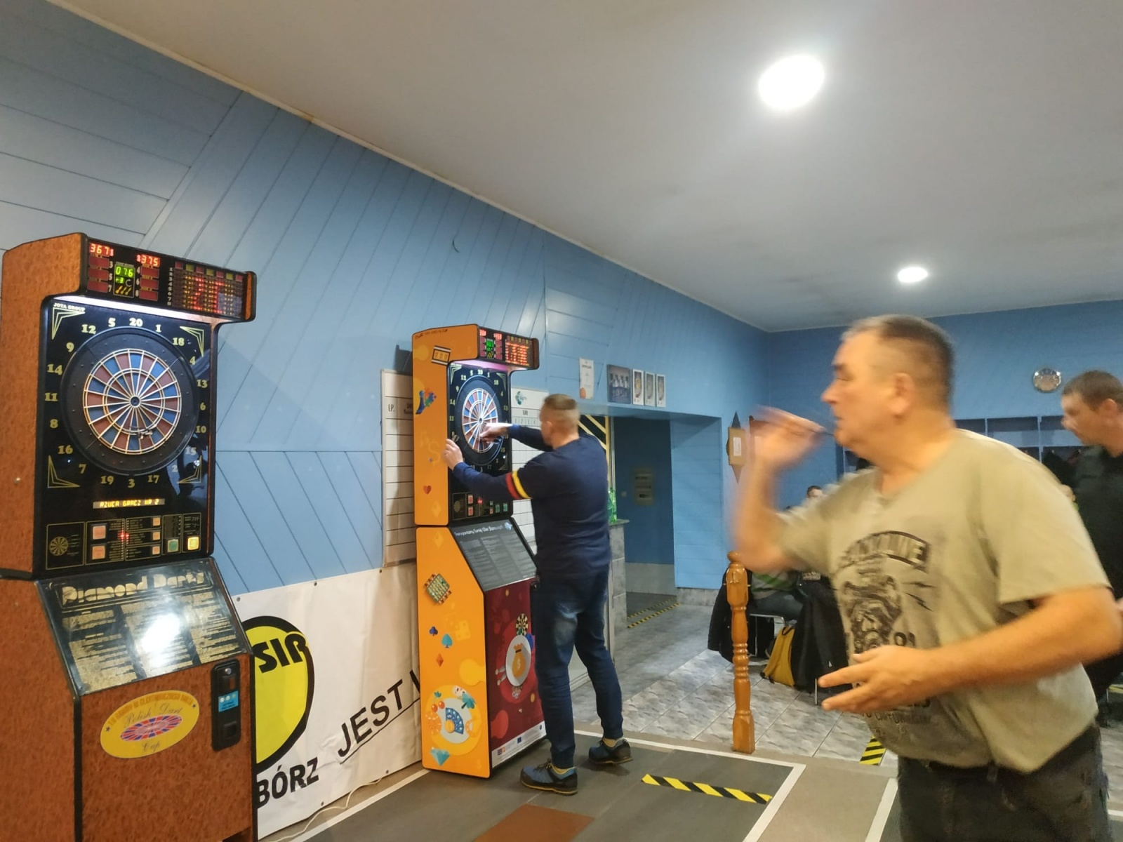 Zdjęcie w galerii na portalu naszraciborz.pl: Noworoczny turniej darta na start cyklu Grand Prix [FOTO] wiadomości z regionu