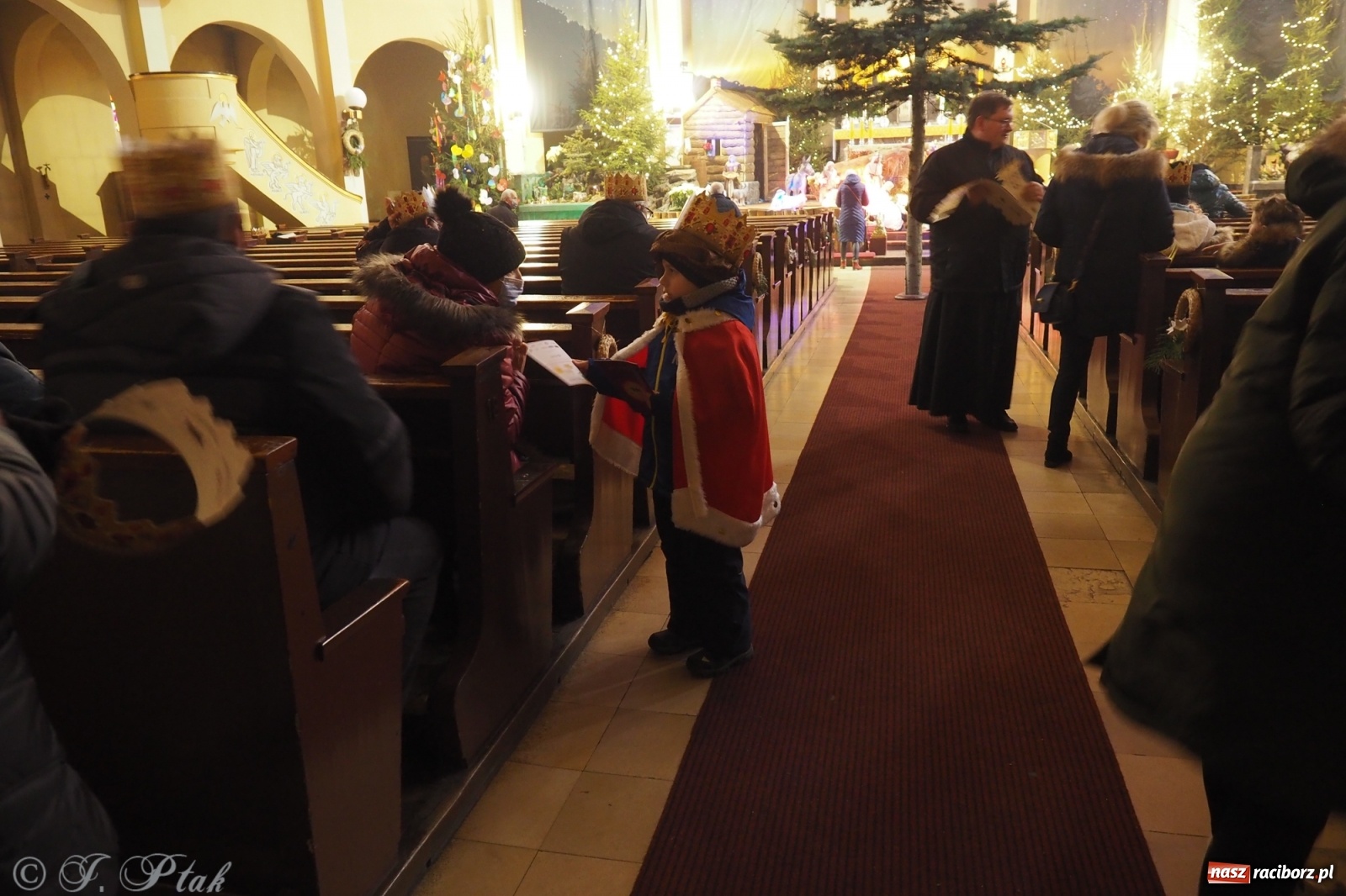 Zdjęcie w galerii na portalu naszraciborz.pl: Objawienie Pańskie, czyli radosne świętowanie w Raciborzu [FOTO] wiadomości z regionu