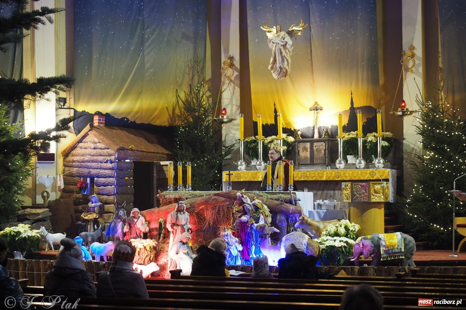 Zdjęcie w galerii na portalu naszraciborz.pl: Objawienie Pańskie, czyli radosne świętowanie w Raciborzu [FOTO] wiadomości z regionu