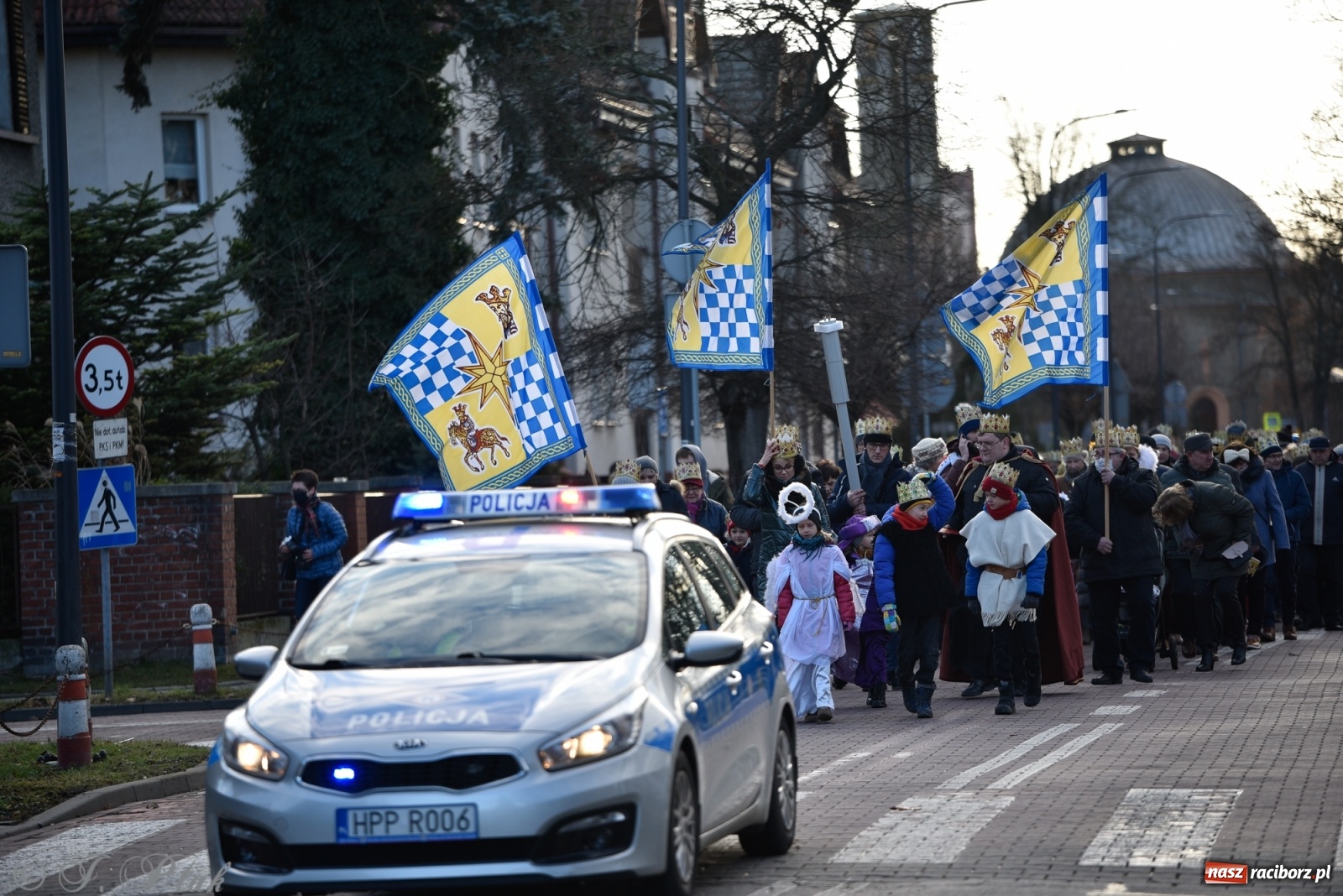 Zdjęcie w galerii na portalu naszraciborz.pl: Objawienie Pańskie, czyli radosne świętowanie w Raciborzu [FOTO] wiadomości z regionu