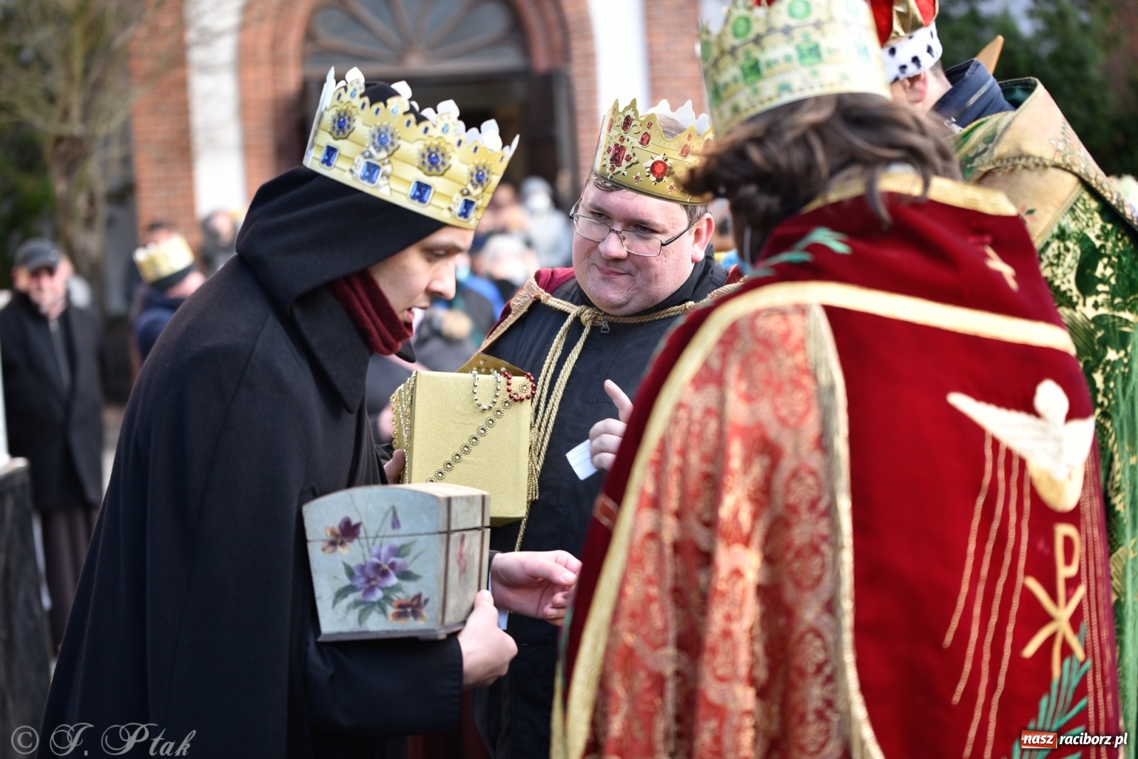 Zdjęcie w galerii na portalu naszraciborz.pl: Objawienie Pańskie, czyli radosne świętowanie w Raciborzu [FOTO] wiadomości z regionu