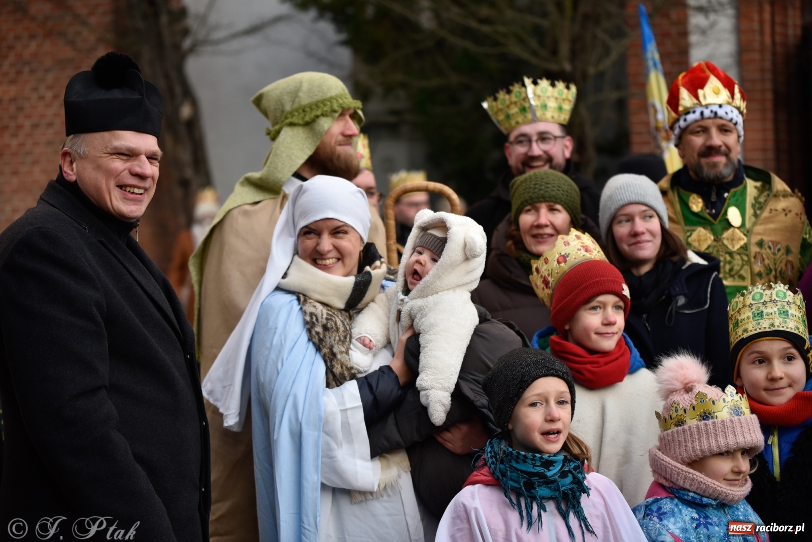 Zdjęcie w galerii na portalu naszraciborz.pl: Objawienie Pańskie, czyli radosne świętowanie w Raciborzu [FOTO] wiadomości z regionu