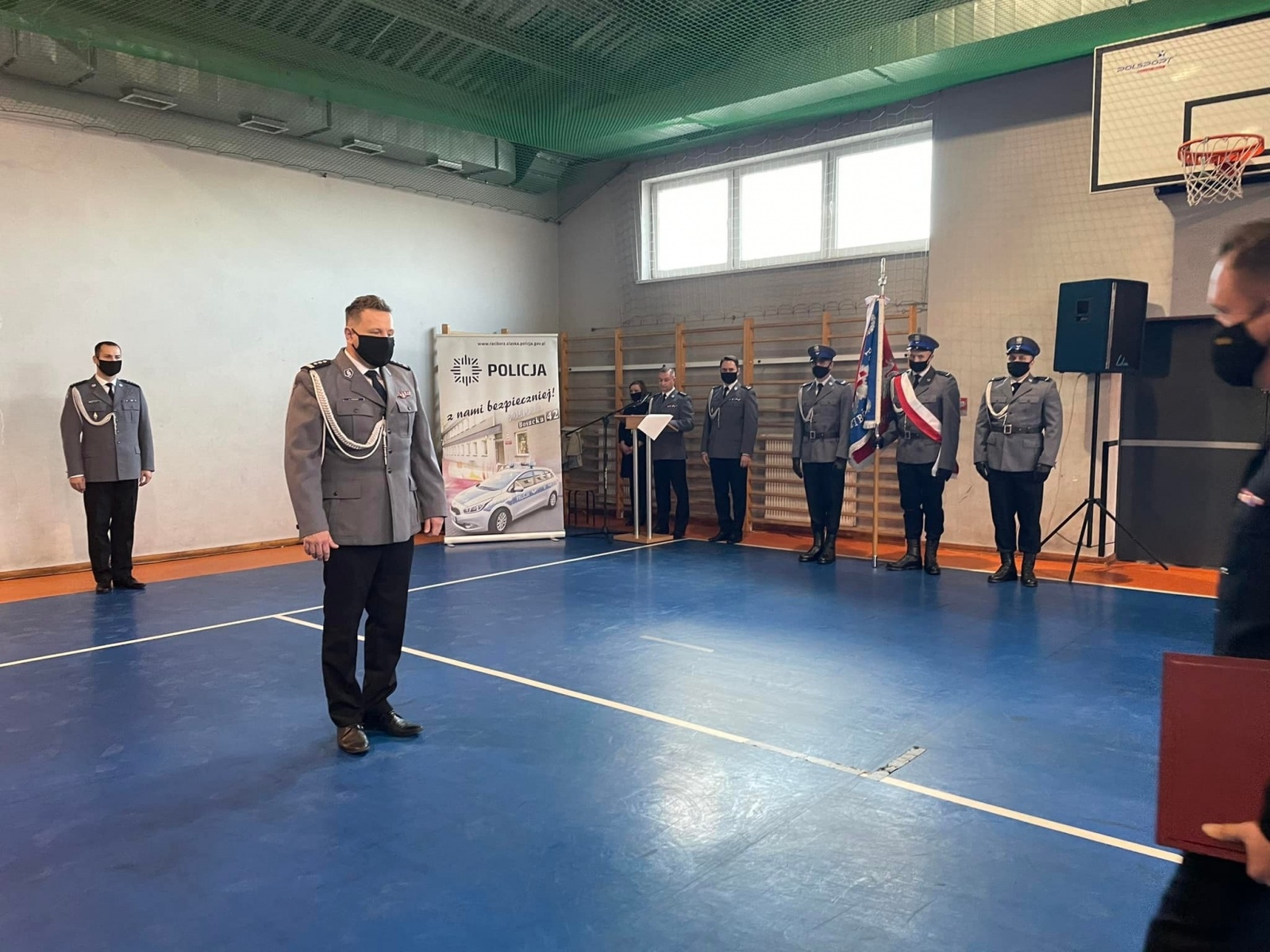 Zdjęcie w galerii na portalu naszraciborz.pl: Pożegnanie komendanta Krebsa. Szef raciborskiej policji przeszedł na emeryturę wiadomości z regionu