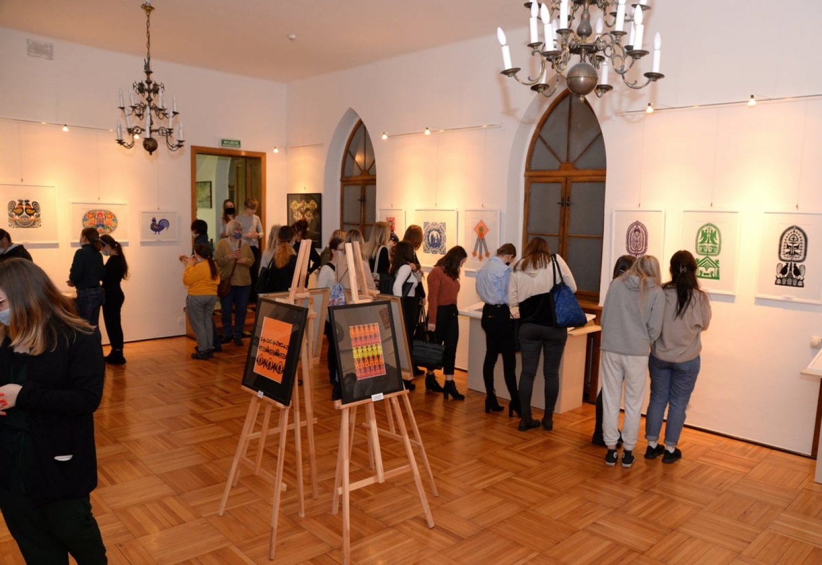 Zdjęcie w galerii na portalu naszraciborz.pl: Podróże wycinanek zawitały do Raciborza wiadomości z regionu