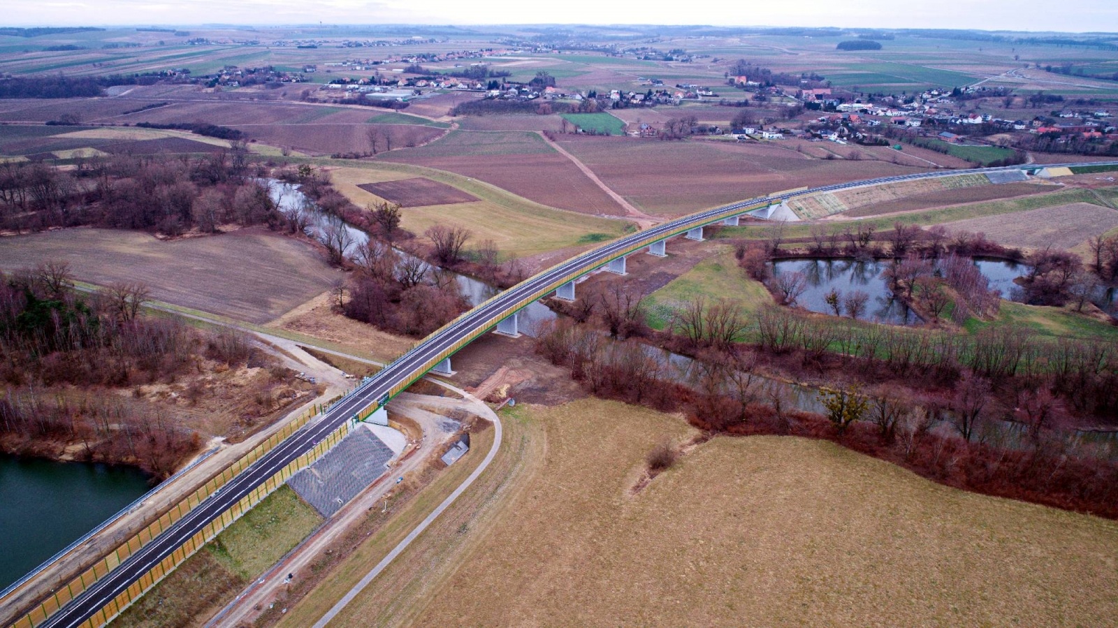 Zdjęcie w galerii na portalu naszraciborz.pl: Raport z budowy wschodniej obwodnicy Raciborza [WIDEO, FOTO] wiadomości z regionu
